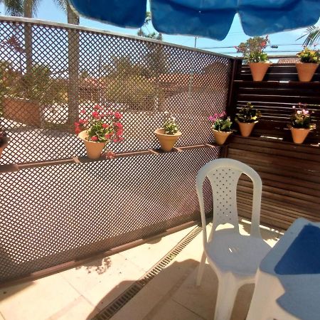 Sobrado Com Piscina Em Condomino Fechado A 150 M Da Praia Карагуататуба Екстериор снимка