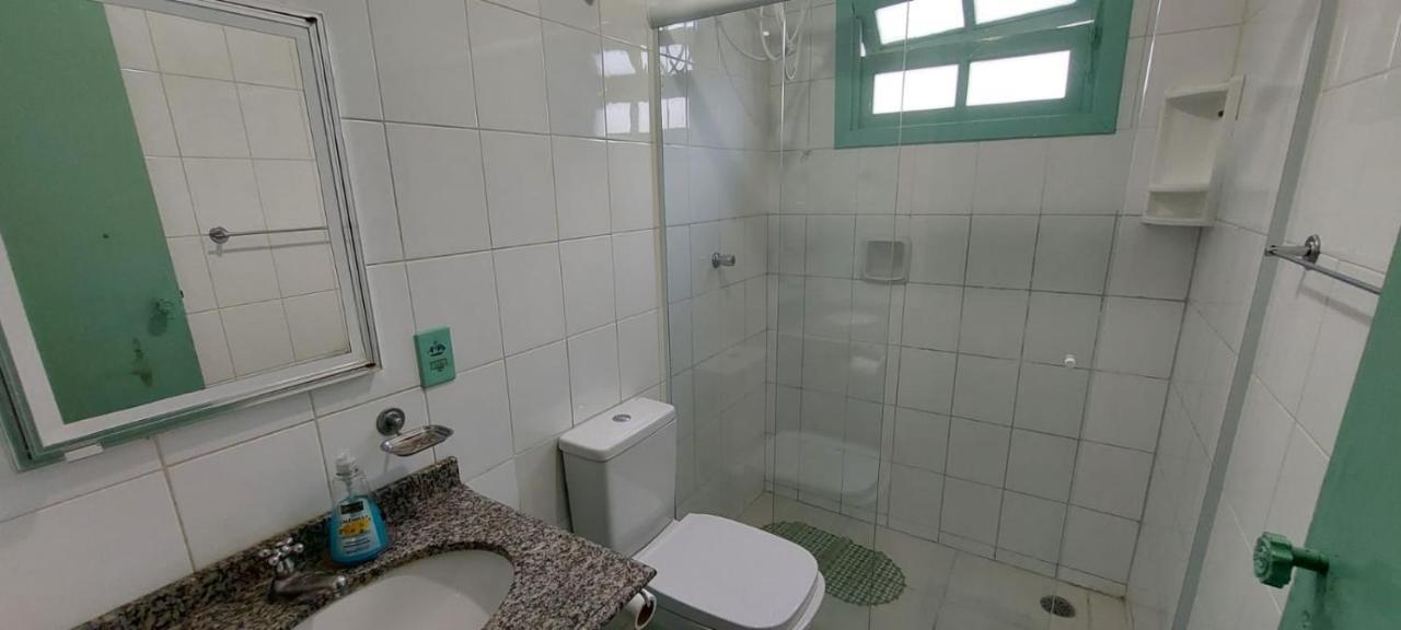 Sobrado Com Piscina Em Condomino Fechado A 150 M Da Praia Карагуататуба Екстериор снимка
