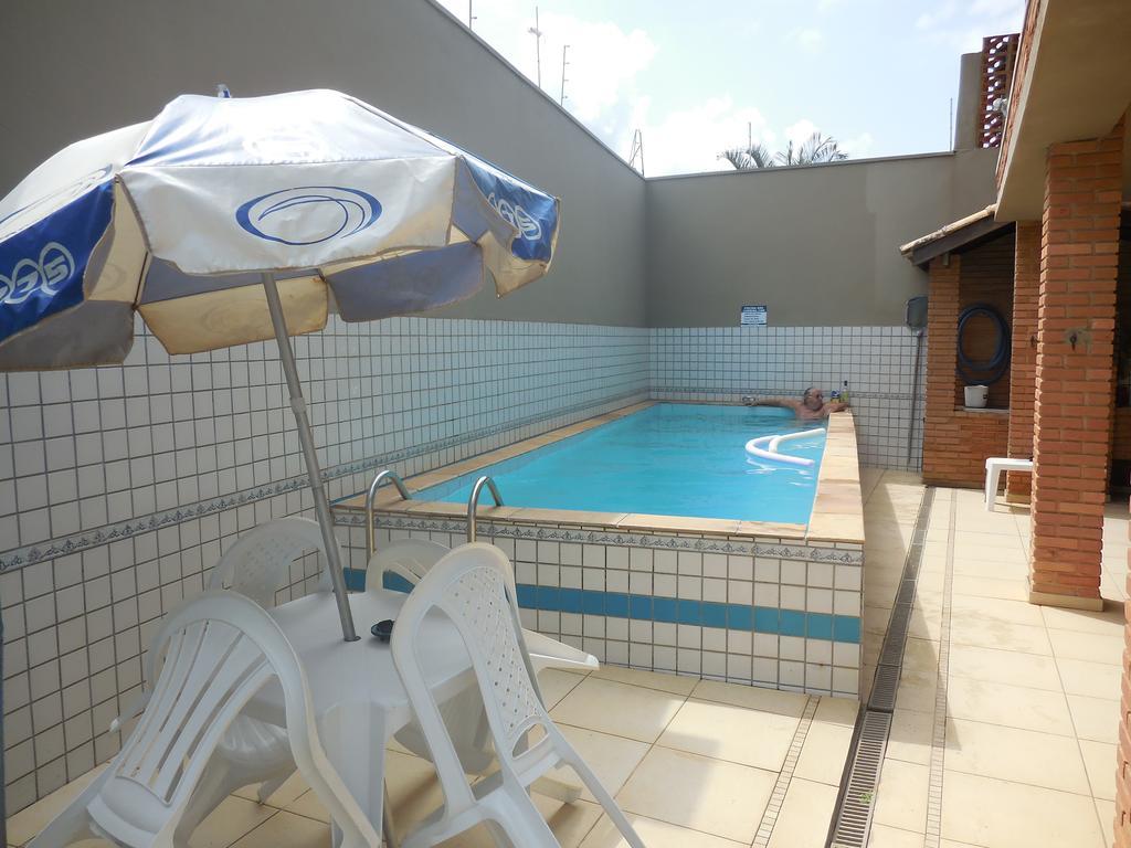 Sobrado Com Piscina Em Condomino Fechado A 150 M Da Praia Карагуататуба Екстериор снимка